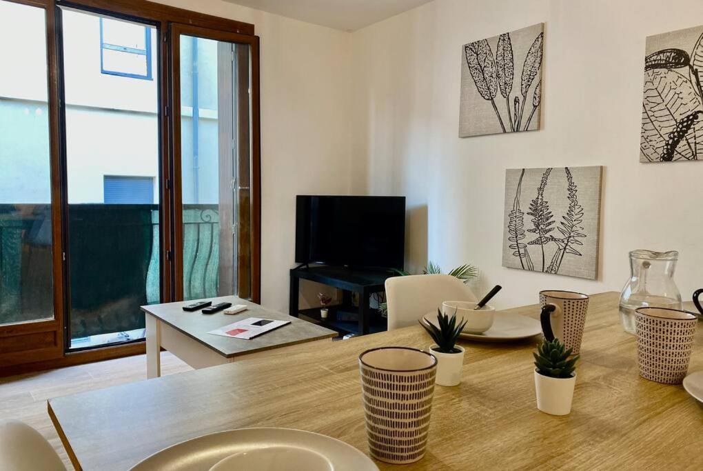 Apartament Le Carmen - Terrace - Garage Nîmes Zewnętrze zdjęcie
